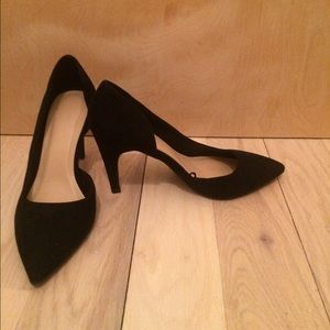 Black stilettos with open side detail