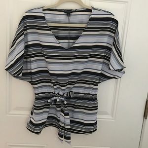 Short sleeve blouse