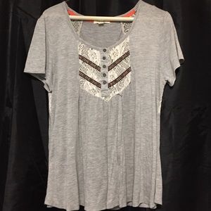 detailed lace top