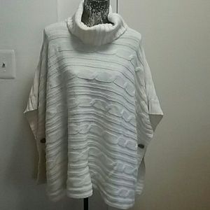 Gap poncho