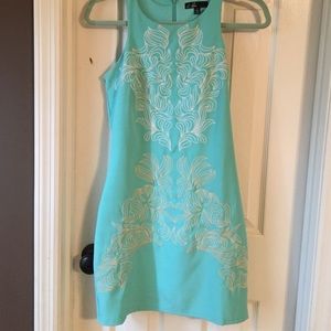 Knee length dress, lined