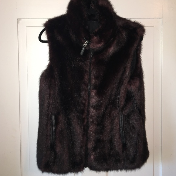 FINAL MARKDOWN! Fur vest
