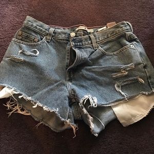Ripped jeans shorts