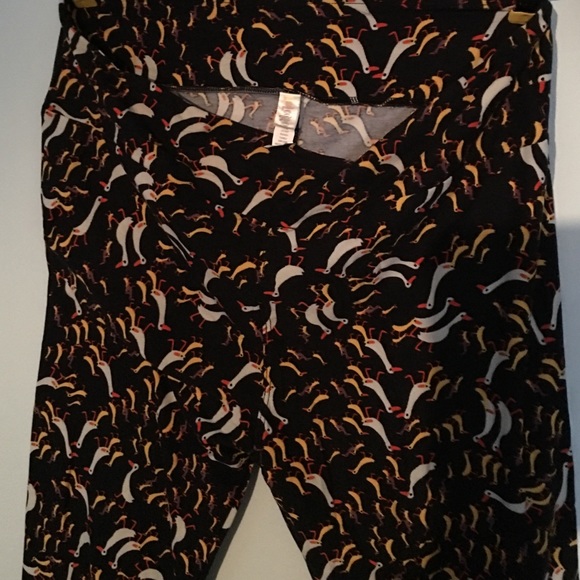 LuLaRoe Tall and Curvy Leggings TC NWT