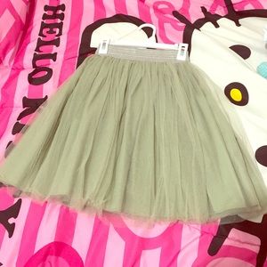 Tull skirt for sz 5-6 girl