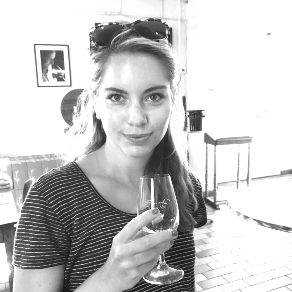 Meet your Posher, Jade