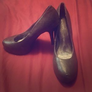 Wetseal Raquel brown pumps women's size 9