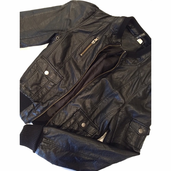 Faux leather, crop, bomber jacket