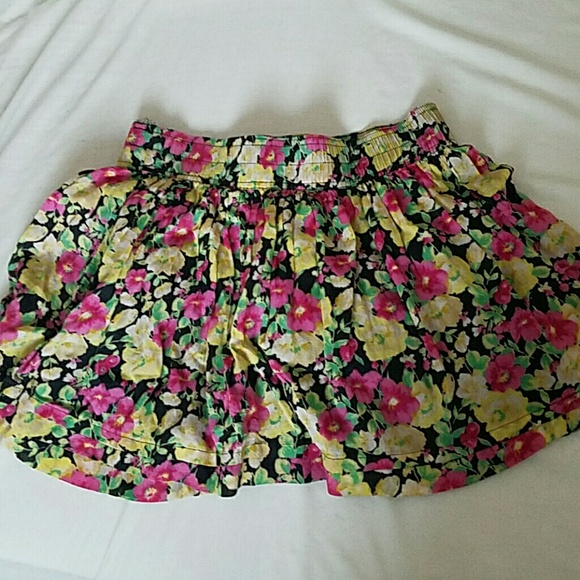 Forever 21 floral skirt