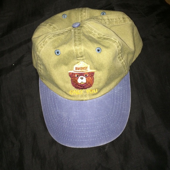 Vintage Smokey The Bear dad hat