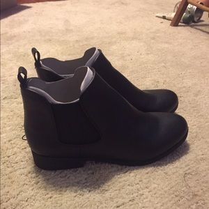 ❌SOLD❌American Rag Booties