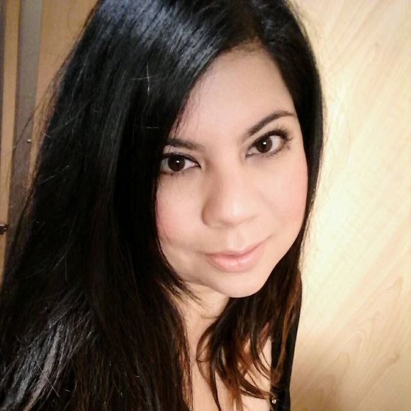 Meet your Posher, Ta-leah - Picture 1 of 1