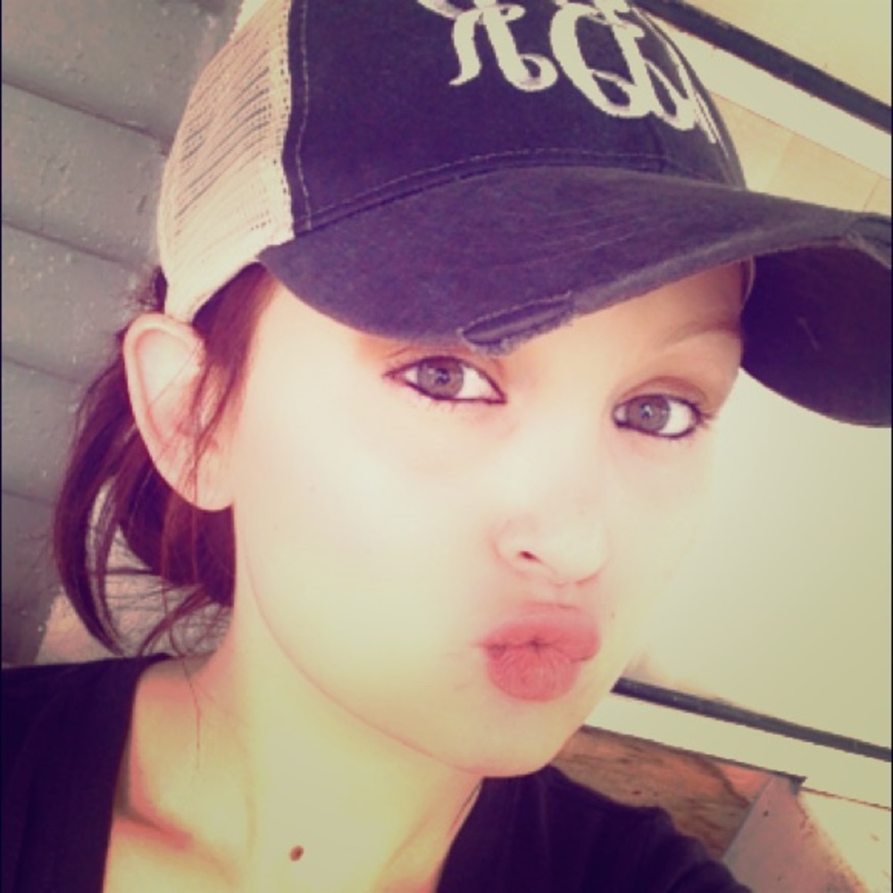 Meet your Posher, Kristin