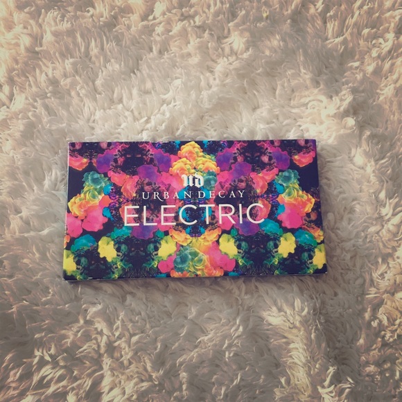 Urban Decay Electric Palette