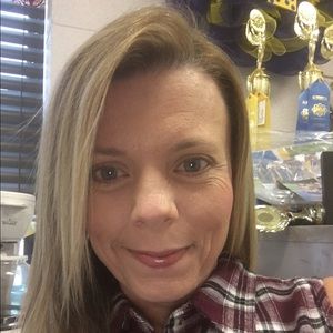 Meet your Posher, Mandy