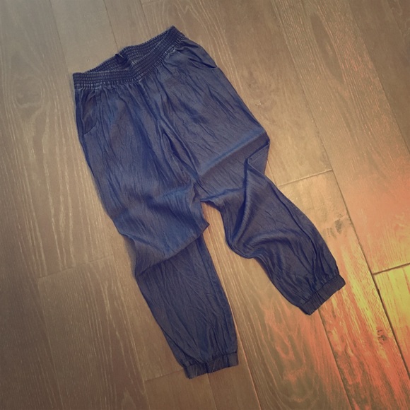 Gap Chambray Joggers