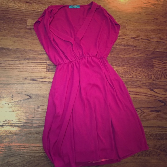 buttons  Dresses & Skirts - Beautiful Versatile V-Neck Crepe Dress!