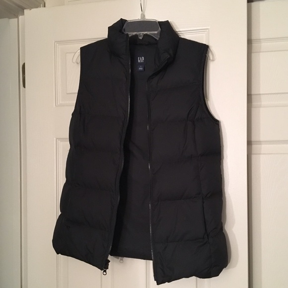 GAP puffer vest