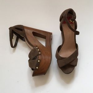 Jessica Simpson Wedges