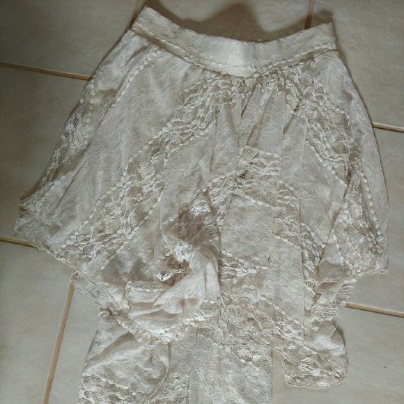 Gorgeous hi low lace skirt