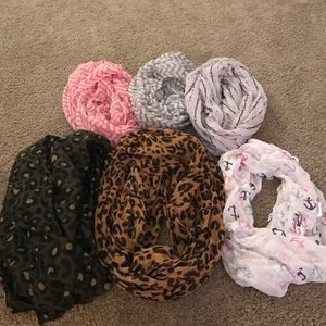 SCARVES ! 💞