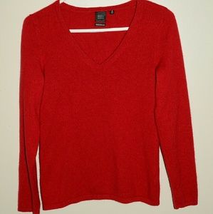 Saks Fifth Ave 100% Cashmere Sweater
