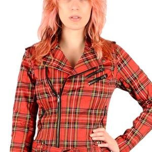 A nice plaid jacket.