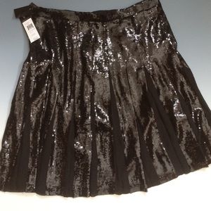 BCBG Max Azria black sequin pleated skirt NWT