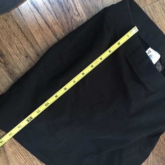 THREE F21/H&M Divided MINI SKIRTS! - Picture 4 of 4