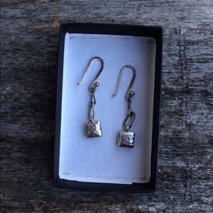 Silpada Square Pillow Hammered Earrings W1639