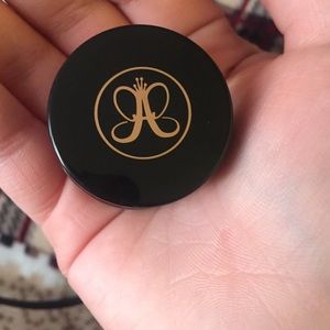 Anastasia Beverly Hills dip brown pomade 💕