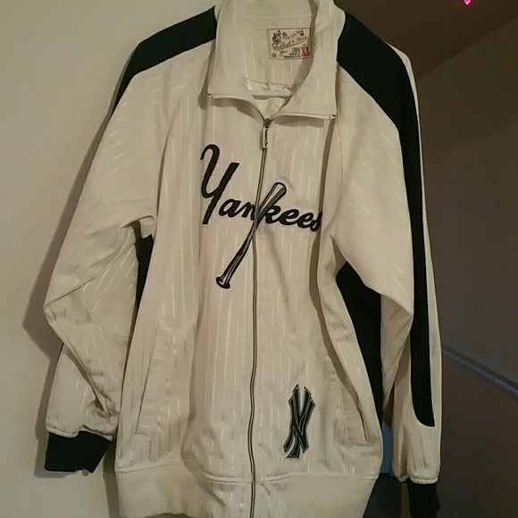 mitchell and ness yankees jacket