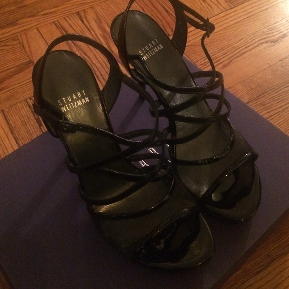 Stuart Weitzman Black Patent Heels 7.5