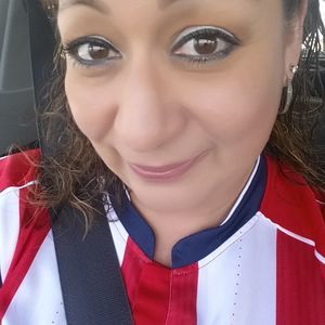 Meet your Posher, Cynthia