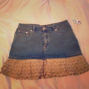 ✨New✨Charlotte Russe cute frilly skirt