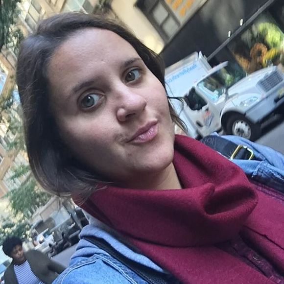 Meet your Posher, Maria