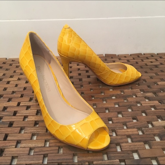 Enzo Angiolini peep toe pumps