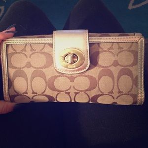 coach wallet