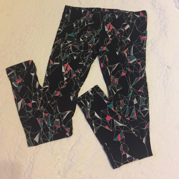 PRINTED LEGGINGS