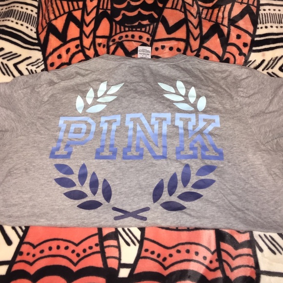 VS PINK CAMPUS TEE