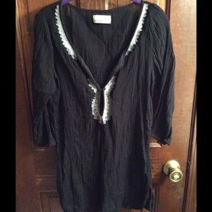 Silver and black old navy top