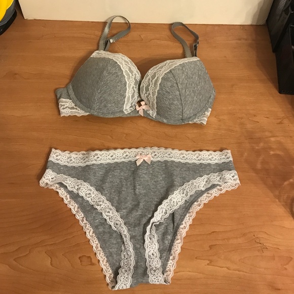 Victoria's Secret Sexy-T Bra and Panty set