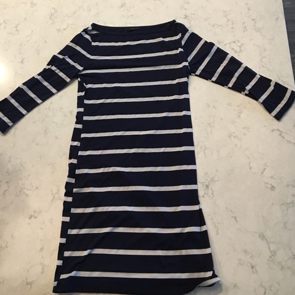 Soprano blue and white striped dress