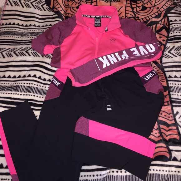 VS PINK ULTIMATE SET (LEGGINGS AND HALF ZIP)