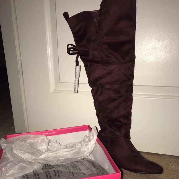 New! Burgundy knee high boots