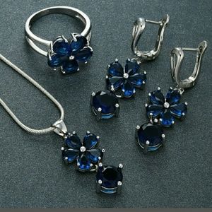 Ring only flower sapphire