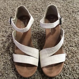 TOMS Cork Wedges size W6