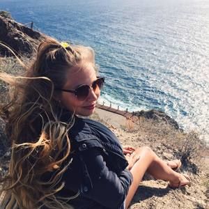 Meet your Posher, Brittany