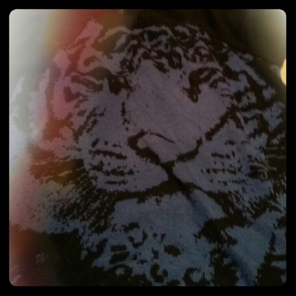 Forever 21 Sweaters - Leopard sweater