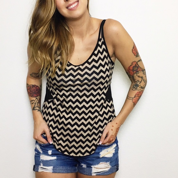 Ambiance Tops - Black & Tan Chevron Print Tank